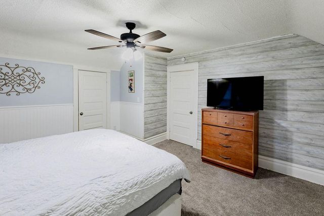 904 12th Street N, Fargo, ND 58102