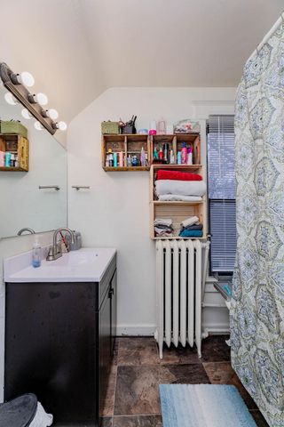 904 12th Street N, Fargo, ND 58102