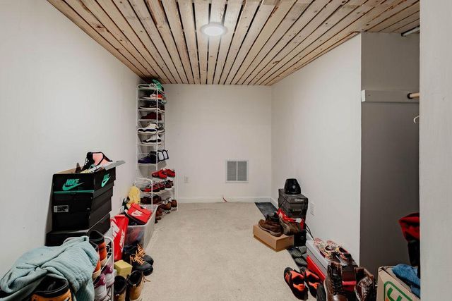 904 12th Street N, Fargo, ND 58102