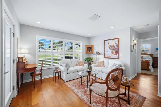 213 FIRENZE AVENUE W, Venice, FL 34285