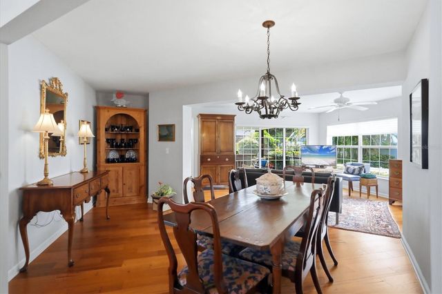 213 FIRENZE AVENUE W, Venice, FL 34285