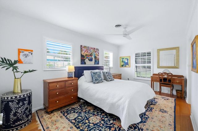 213 FIRENZE AVENUE W, Venice, FL 34285