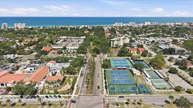213 FIRENZE AVENUE W, Venice, FL 34285