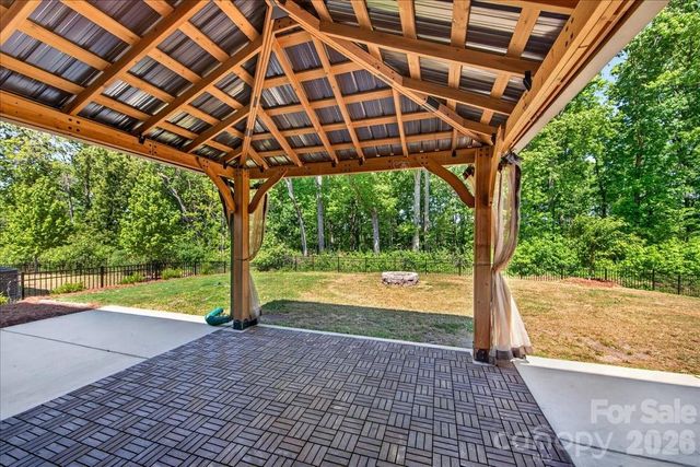 1220 Gossamer Hill Drive, Belmont, NC 28012