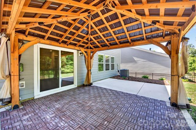 1220 Gossamer Hill Drive, Belmont, NC 28012