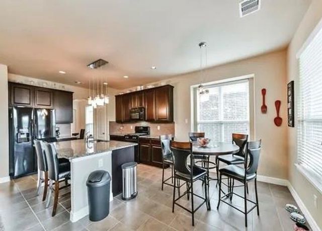 2575 Riverway Drive, Conroe, TX 77304