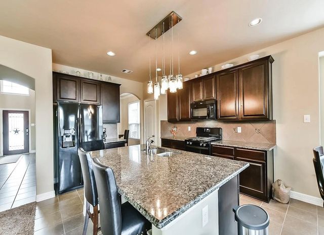 2575 Riverway Drive, Conroe, TX 77304