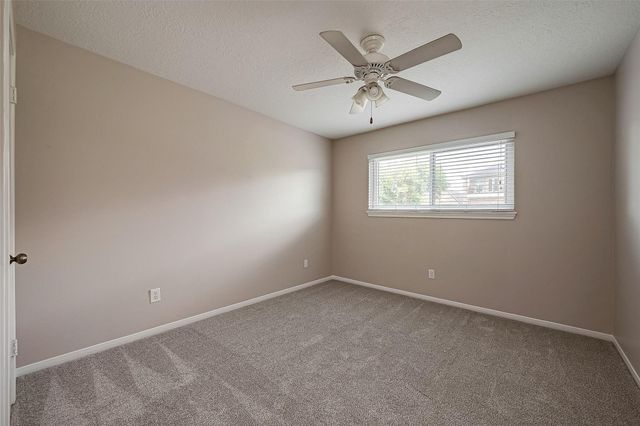 131 Cove Circle, Conroe, TX 77356