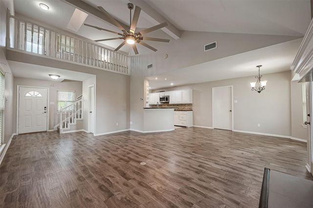 131 Cove Circle, Conroe, TX 77356