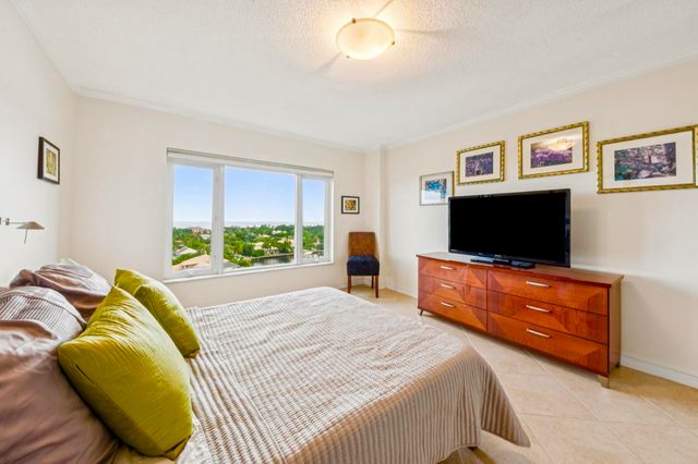 555 SE 6th Avenue 11d, Delray Beach, FL 33483