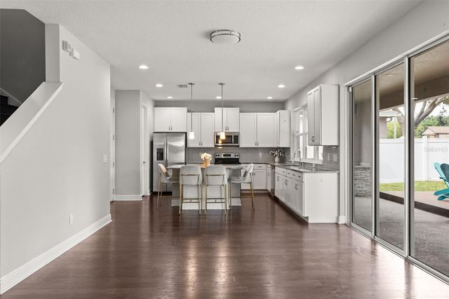 2813 ROSEGLEN WAY, Orlando, FL 32812