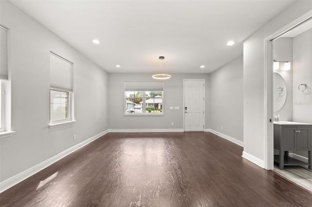 2813 ROSEGLEN WAY, Orlando, FL 32812
