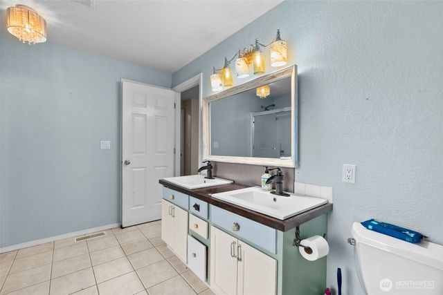 4932 Siskiyou Loop SE, Olympia, WA 98501