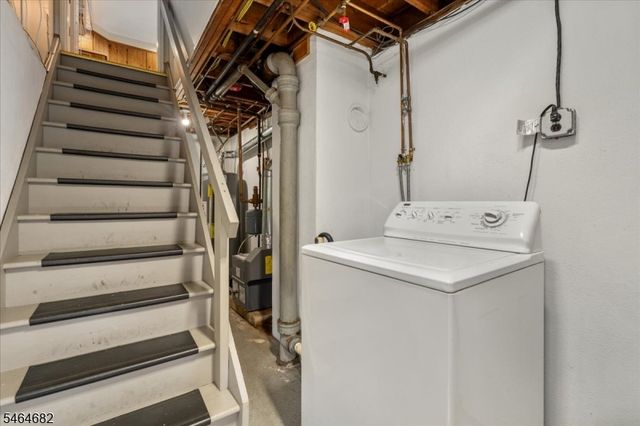 585 Trinity Pl N, Westfield Town, NJ 07090