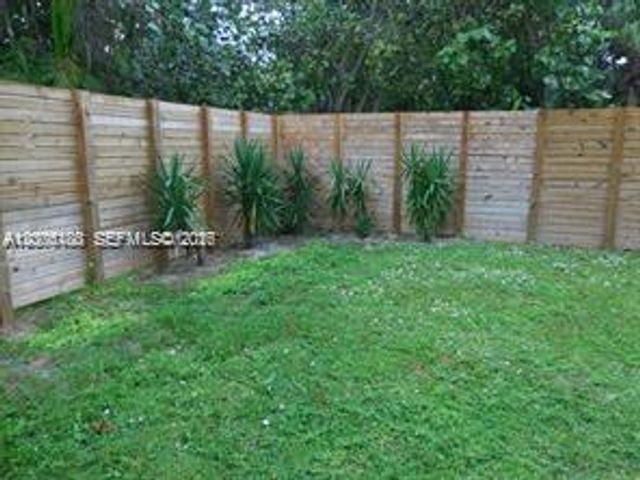 8960 NE 2nd Ave 1, El Portal, FL 33138