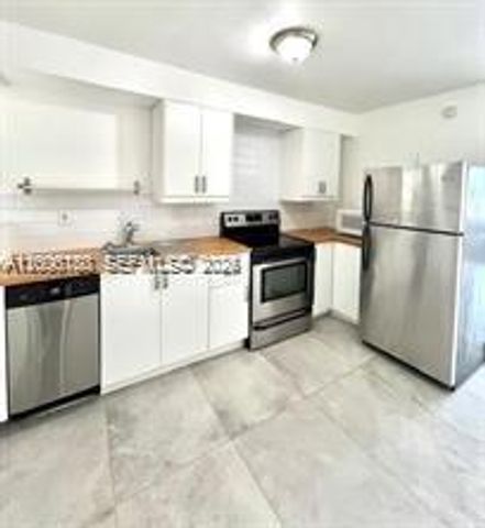 8960 NE 2nd Ave 1, El Portal, FL 33138