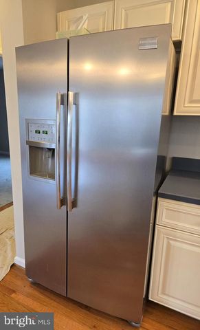 531 CHIPMUNK TRAIL LN, Linden, VA 22642