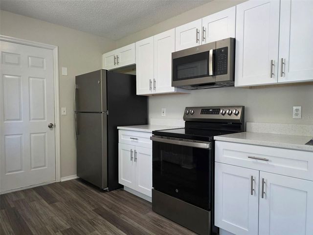 118 29TH STREET NW, Bradenton, FL 34205