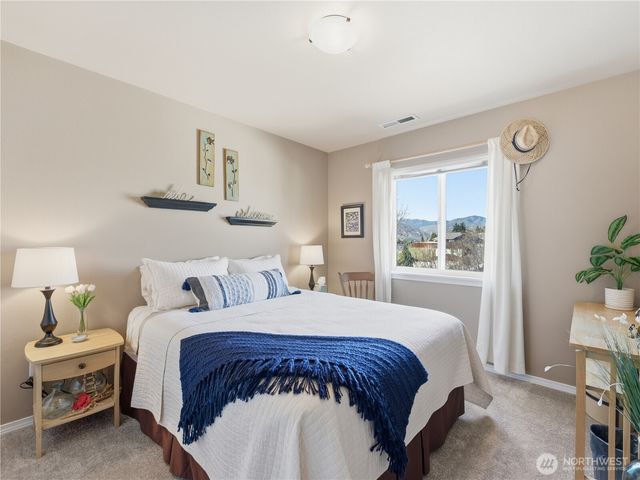 316 S Mary Avenue, East Wenatchee, WA 98802