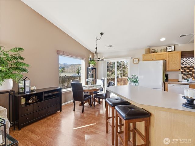 316 S Mary Avenue, East Wenatchee, WA 98802