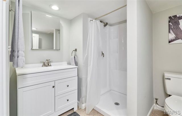6139 Tennessee Avenue, St Louis, MO 63111
