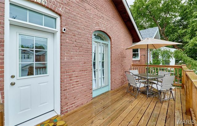6139 Tennessee Avenue, St Louis, MO 63111