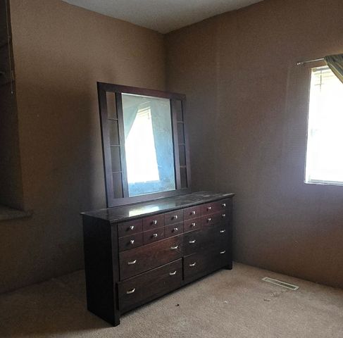 3913 10th Street, Des Moines, IA 50313