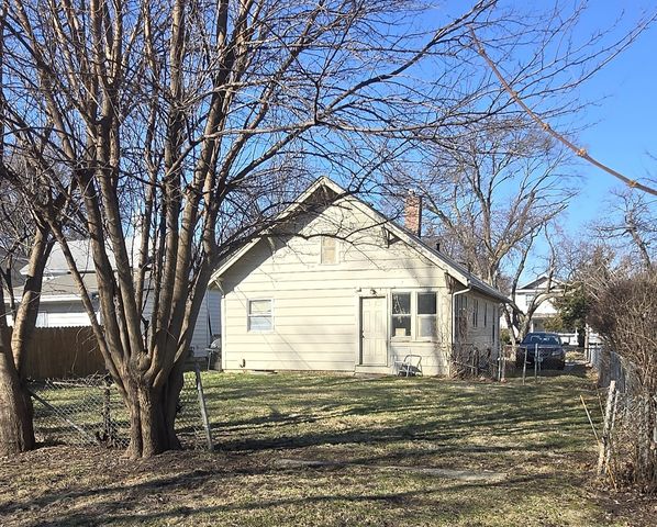 3913 10th Street, Des Moines, IA 50313