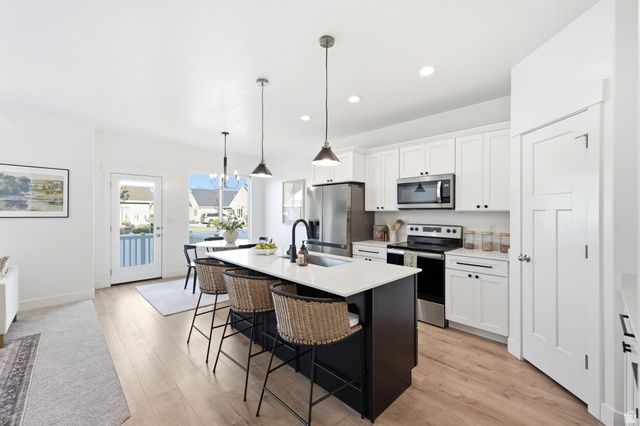 562 N 260 W, Vineyard, UT 84059