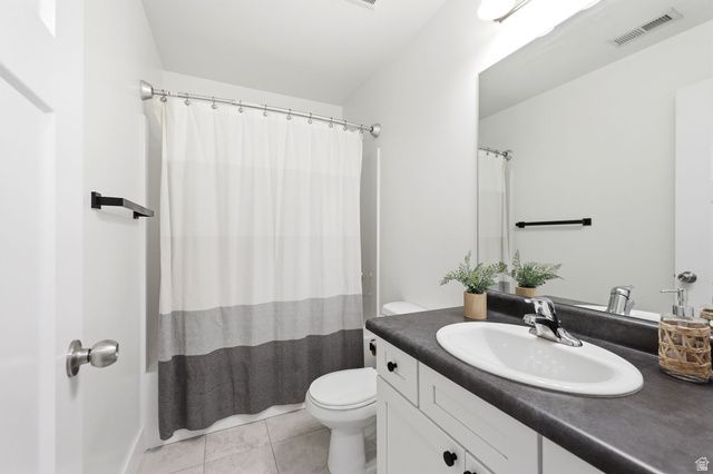 562 N 260 W, Vineyard, UT 84059