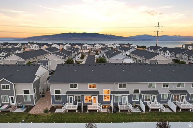 562 N 260 W, Vineyard, UT 84059