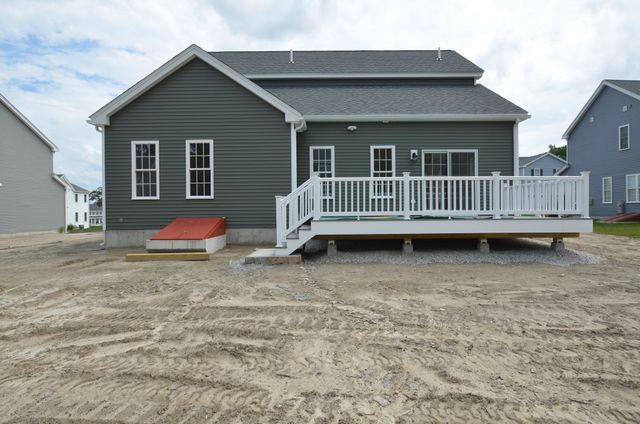 21C Crownshield 21C, Uxbridge, MA 01569