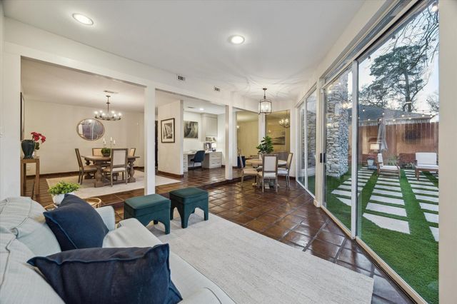 10818 Pepper Lane, Houston, TX 77079