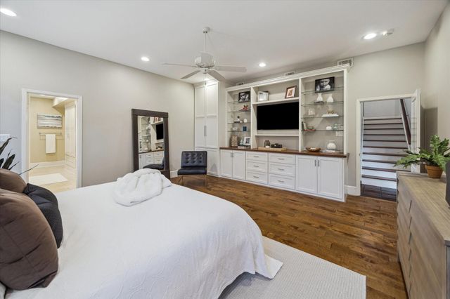 10818 Pepper Lane, Houston, TX 77079