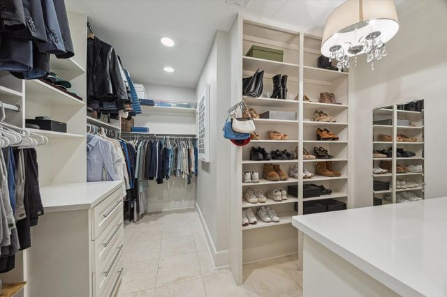 10818 Pepper Lane, Houston, TX 77079