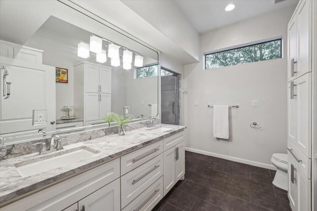 10818 Pepper Lane, Houston, TX 77079