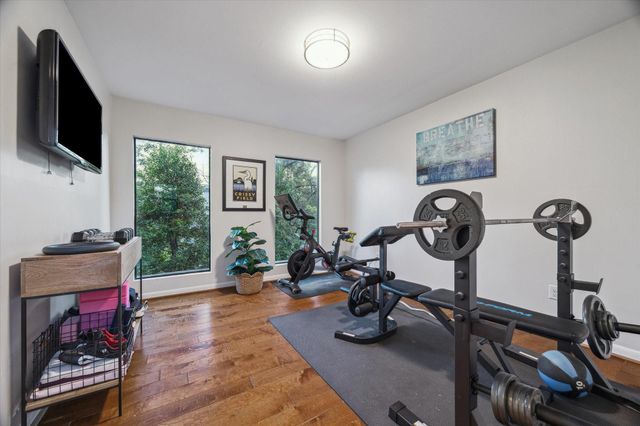 10818 Pepper Lane, Houston, TX 77079