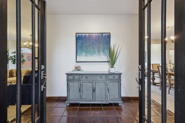 10818 Pepper Lane, Houston, TX 77079