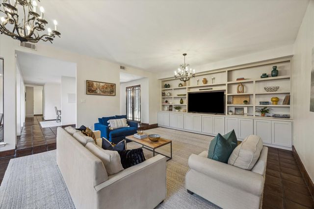 10818 Pepper Lane, Houston, TX 77079