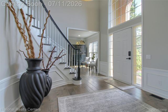 429 Delaford Court, Canton Charter Township, MI 48188