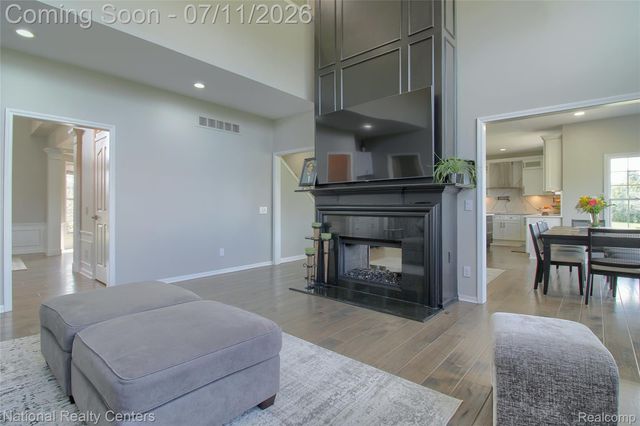 429 Delaford Court, Canton Charter Township, MI 48188