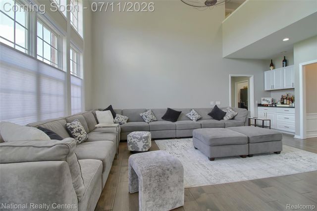 429 Delaford Court, Canton Charter Township, MI 48188
