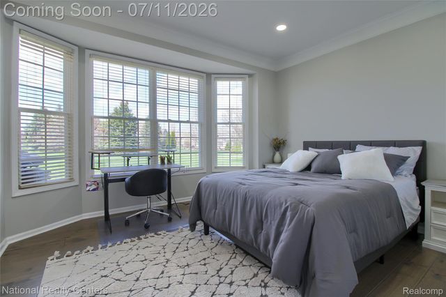 429 Delaford Court, Canton Charter Township, MI 48188