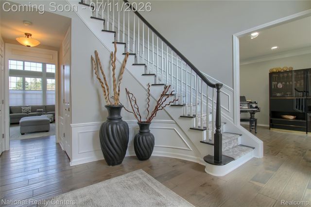 429 Delaford Court, Canton Charter Township, MI 48188