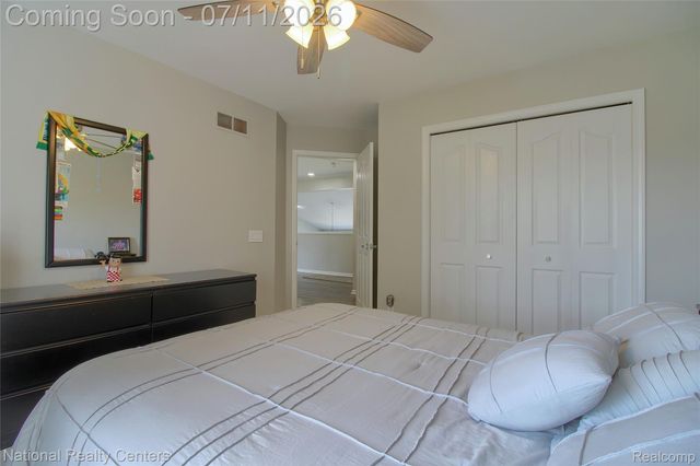 429 Delaford Court, Canton Charter Township, MI 48188