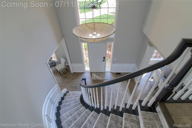 429 Delaford Court, Canton Charter Township, MI 48188