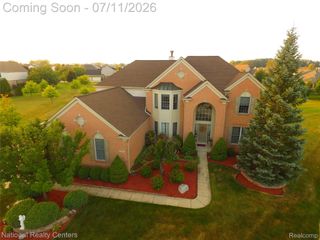 429 Delaford Court, Canton Charter Township, MI 48188