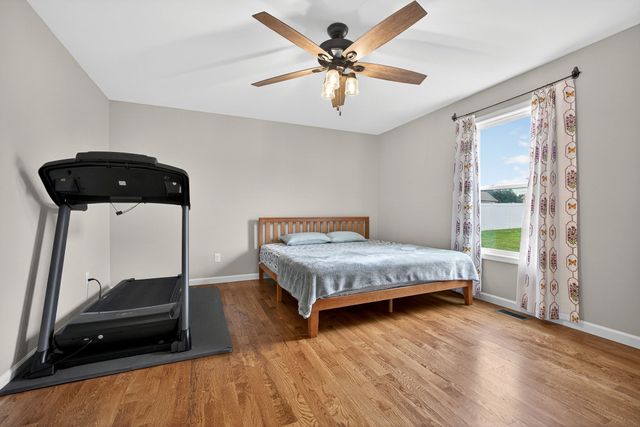 3933 Winter Haven Dr, Cookeville, TN 38501