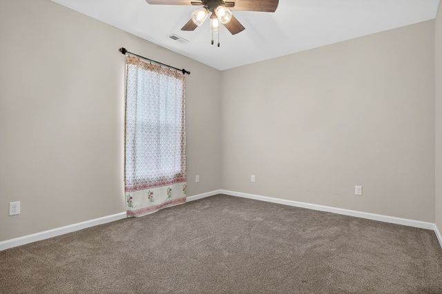 3933 Winter Haven Dr, Cookeville, TN 38501