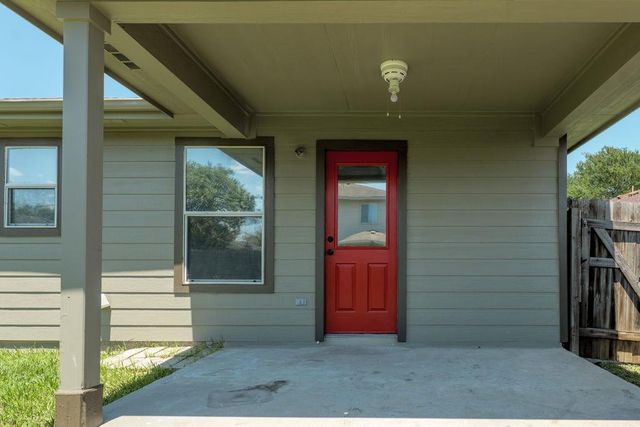 12521 Campana DR, Del Valle, TX 78617